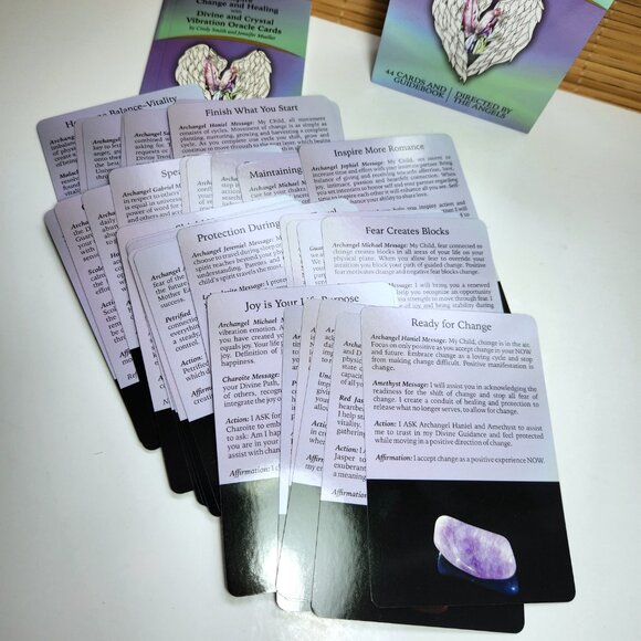 Divine and Crystal Vibration Oracle Card Deck & Book Inspire Change & Healing - Picture 3 of 8